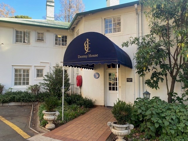 Dormy Guesthouse at Johannesburg Country Club
